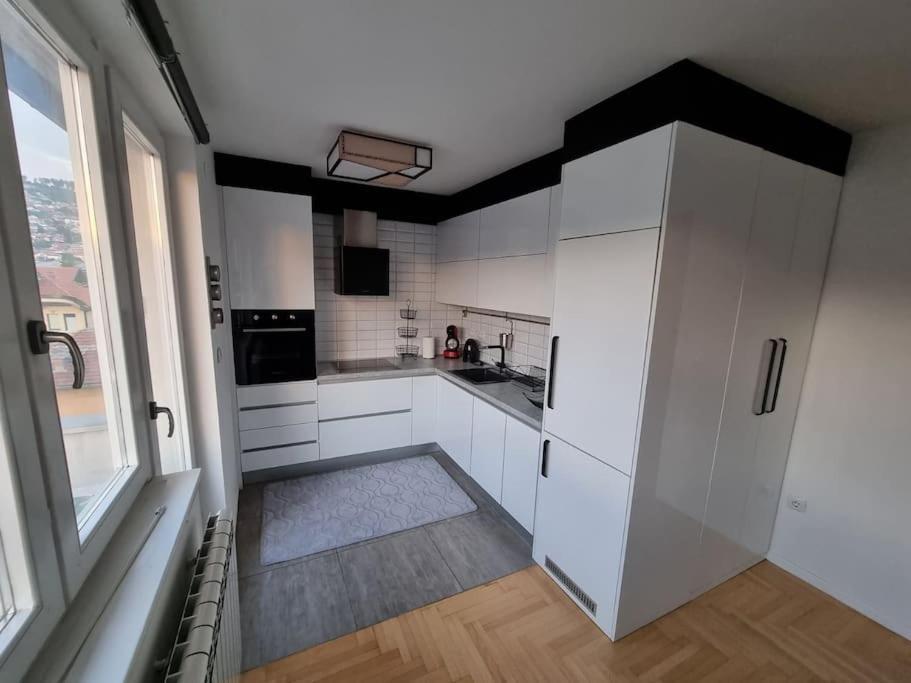 Luxury Apartment Emas Old Town Sarajevo Dream View Exterior photo