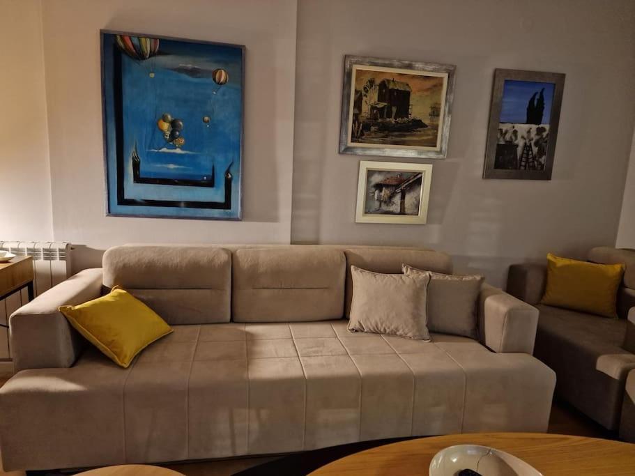 Luxury Apartment Emas Old Town Sarajevo Dream View Exterior photo